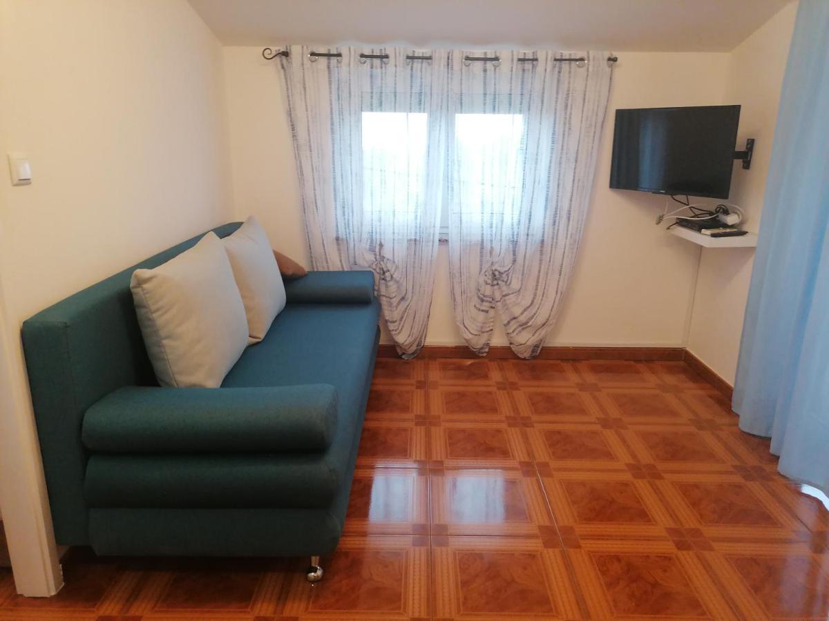 Apartmani Ivana Senj Senj  Ngoại thất bức ảnh