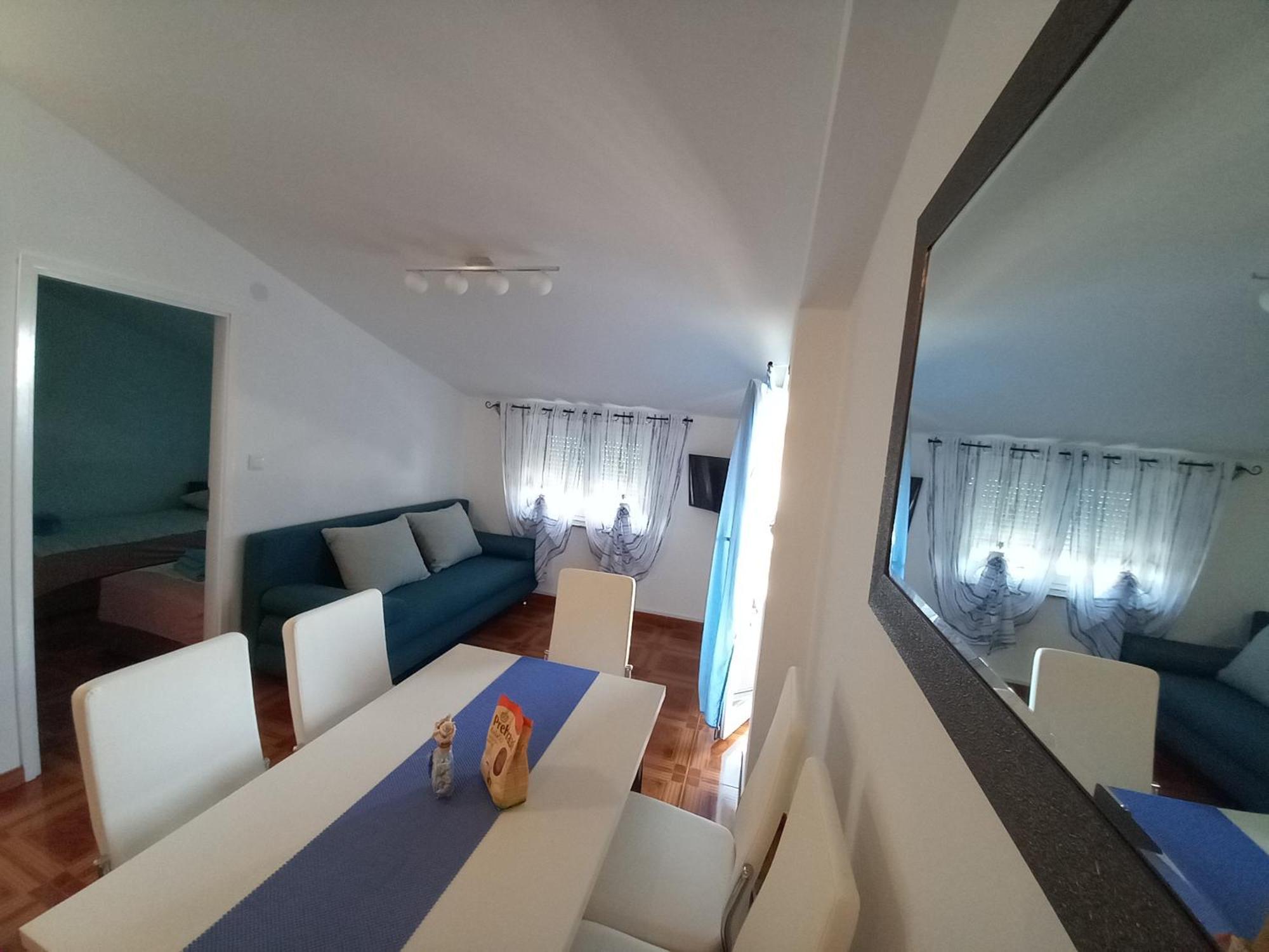 Apartmani Ivana Senj Senj  Phòng bức ảnh